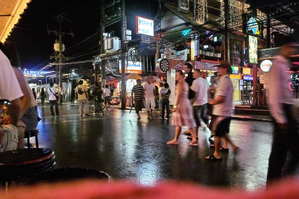 Phukets Vibrant Nightlife Scene - Phuket Island Guide